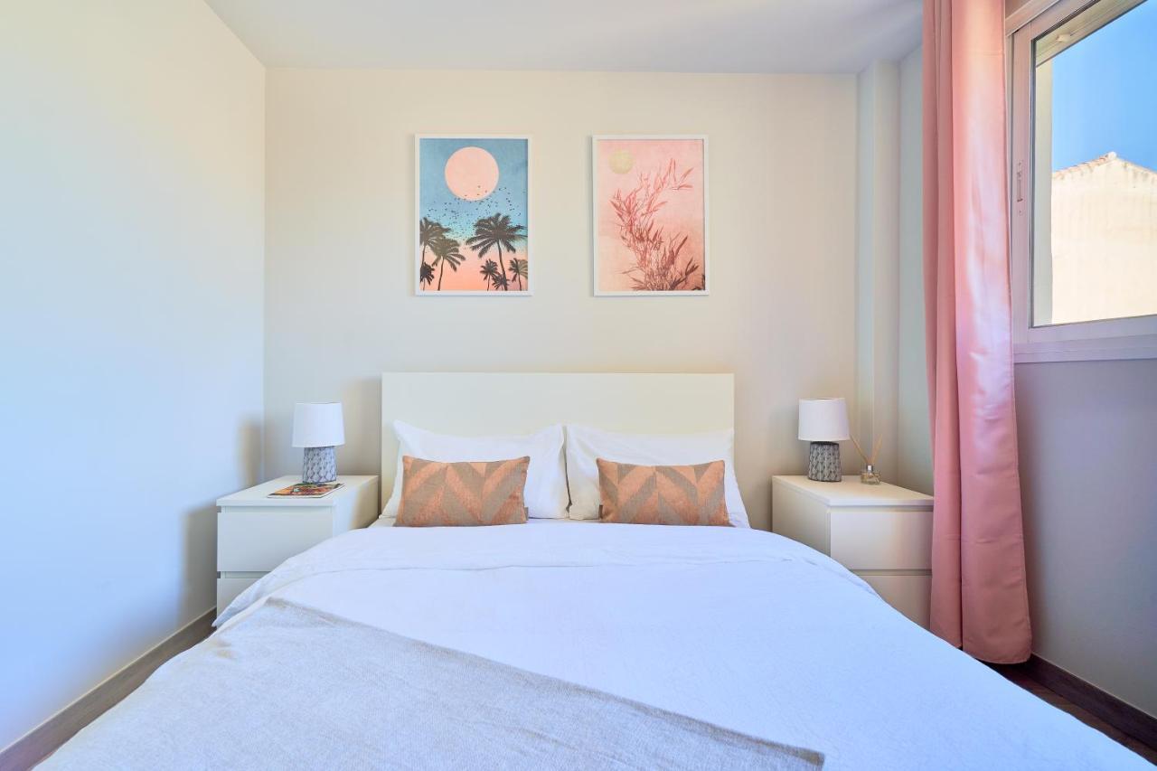 Charming And Bright Flat In The Heart Of Malagaアパートメント エクステリア 写真