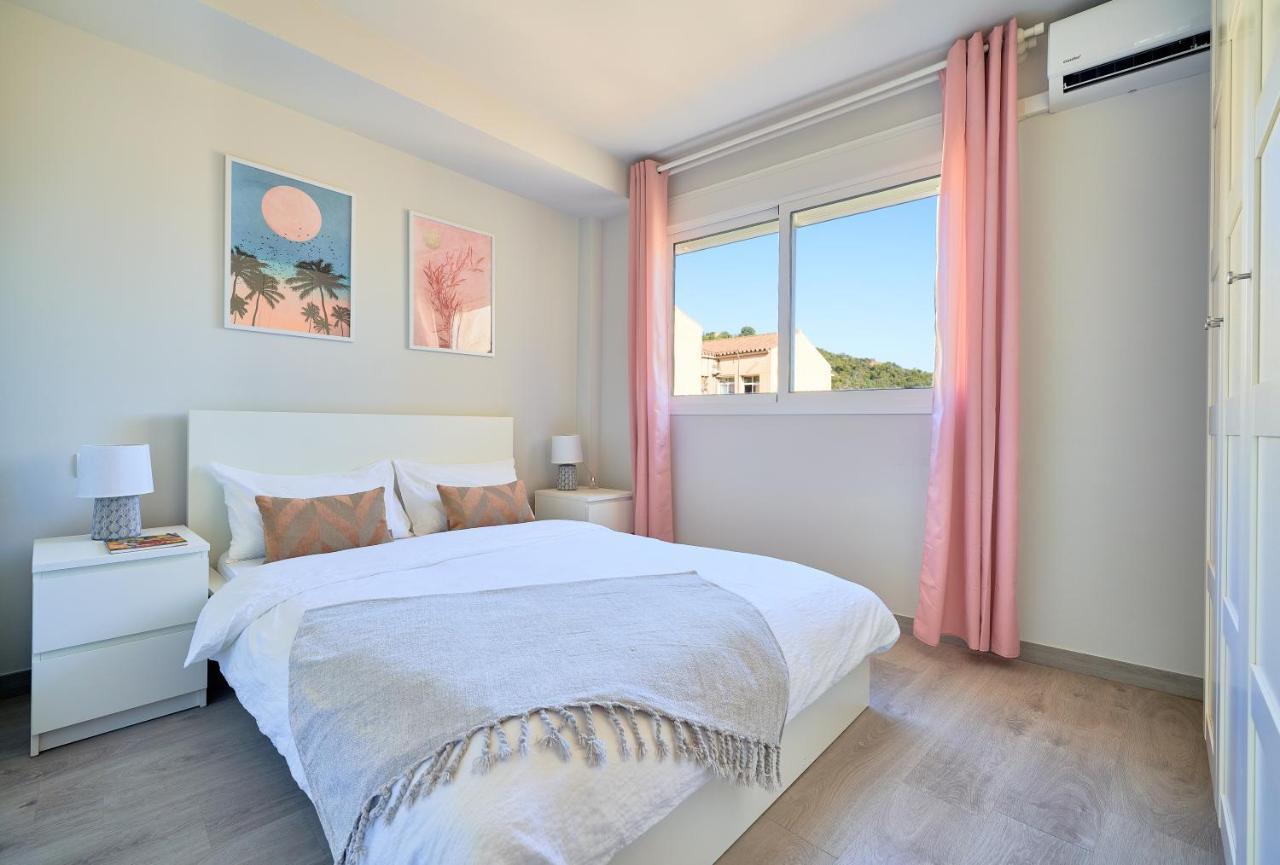 Charming And Bright Flat In The Heart Of Malagaアパートメント エクステリア 写真