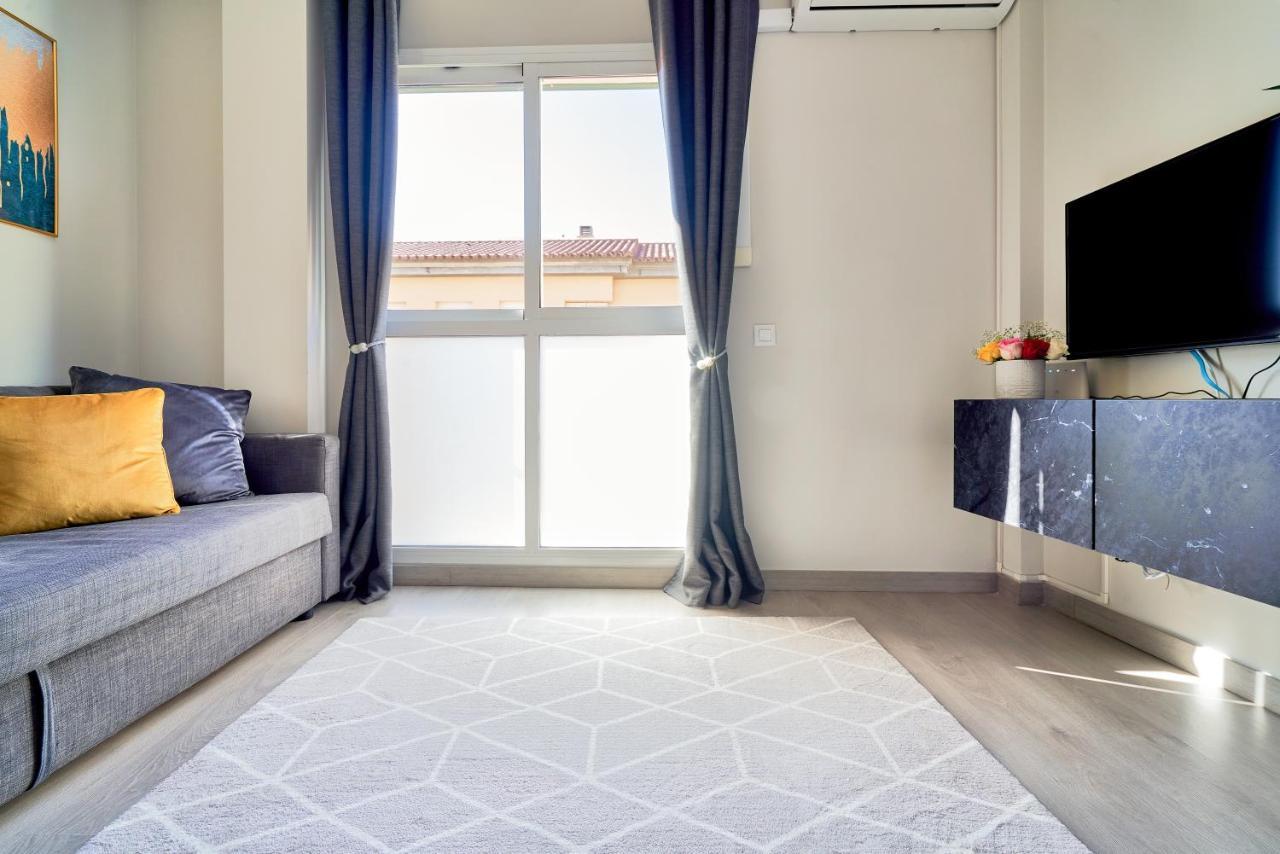 Charming And Bright Flat In The Heart Of Malagaアパートメント エクステリア 写真